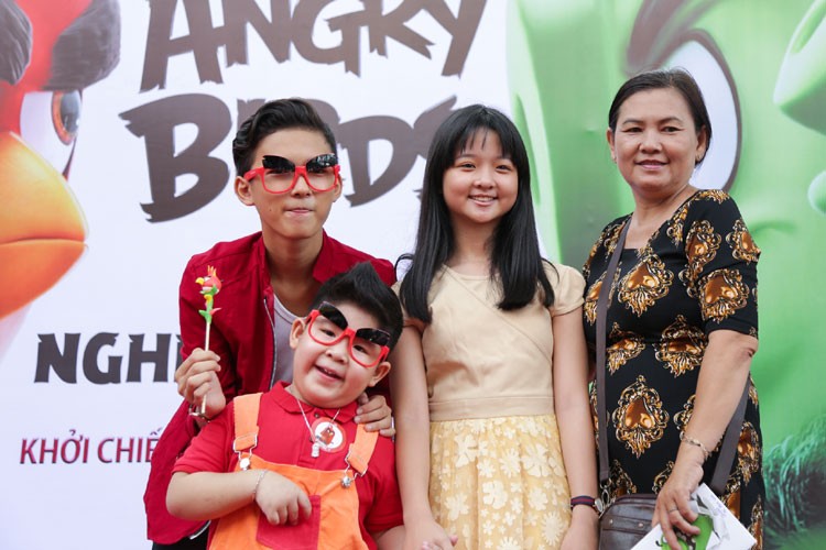 Thai Hoa Huy Khanh hao hung di ra mat phim Angry Birds-Hinh-7